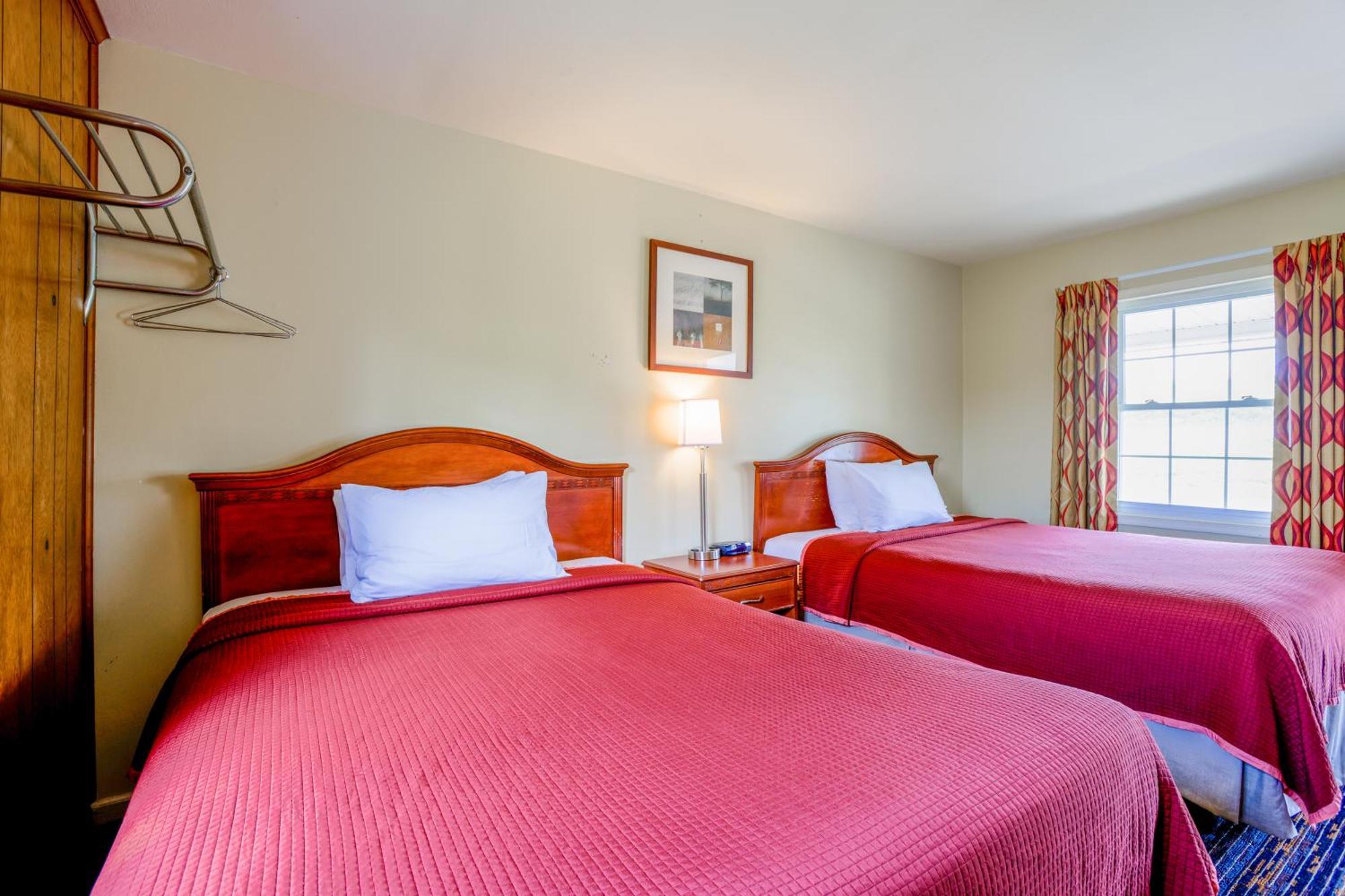 Relax Inn By Oyo Natural Bridge I-81 Buitenkant foto